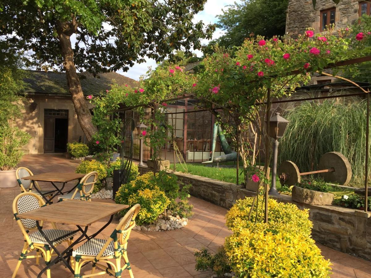 Hotel Les Magnolias Curvalle Esterno foto
