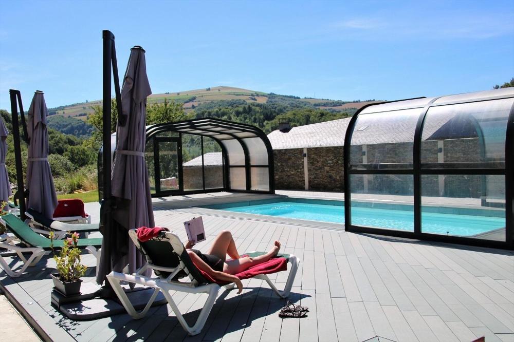Hotel Les Magnolias Curvalle Esterno foto